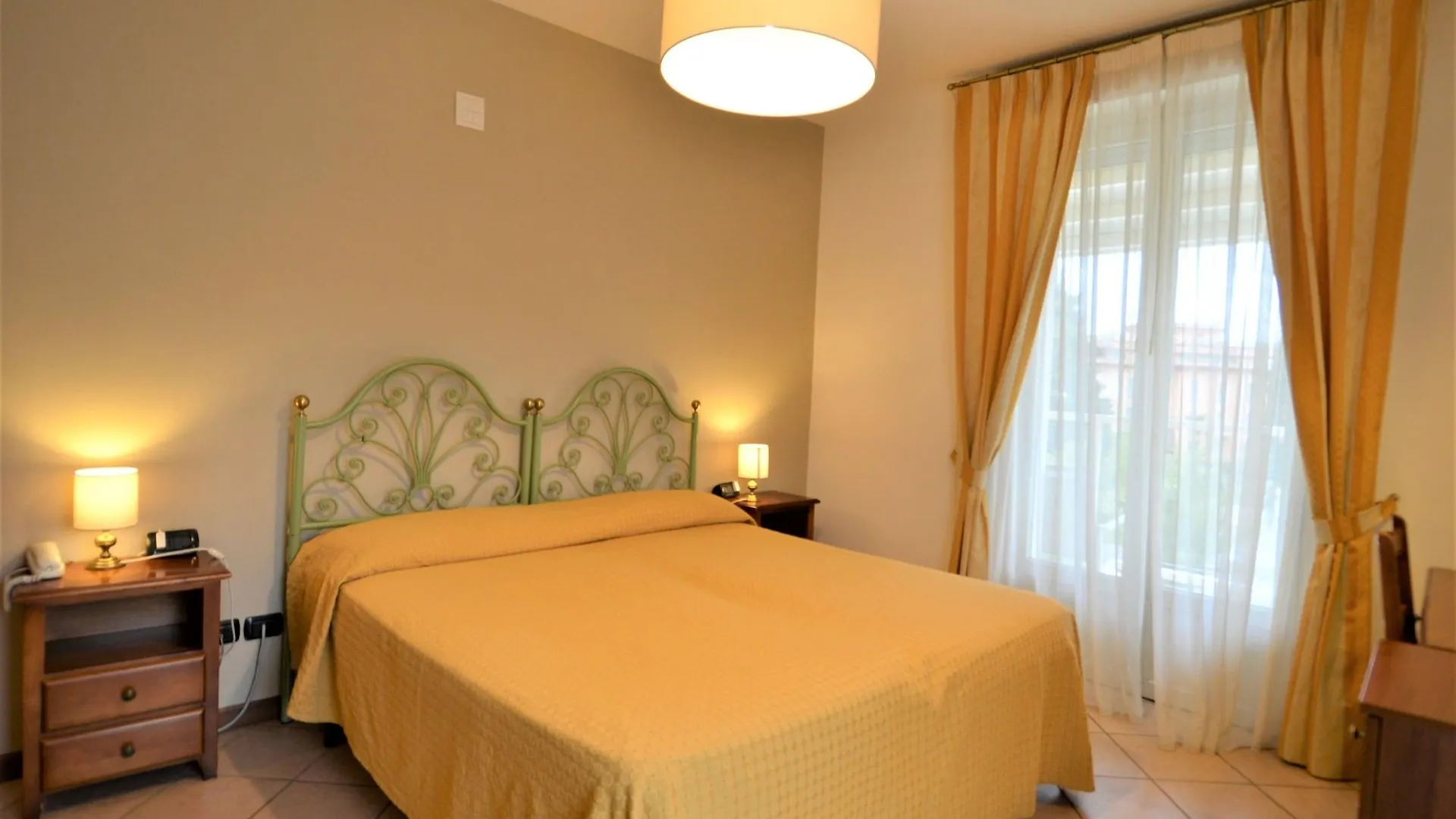 Hotel Bisesti ***S Garda