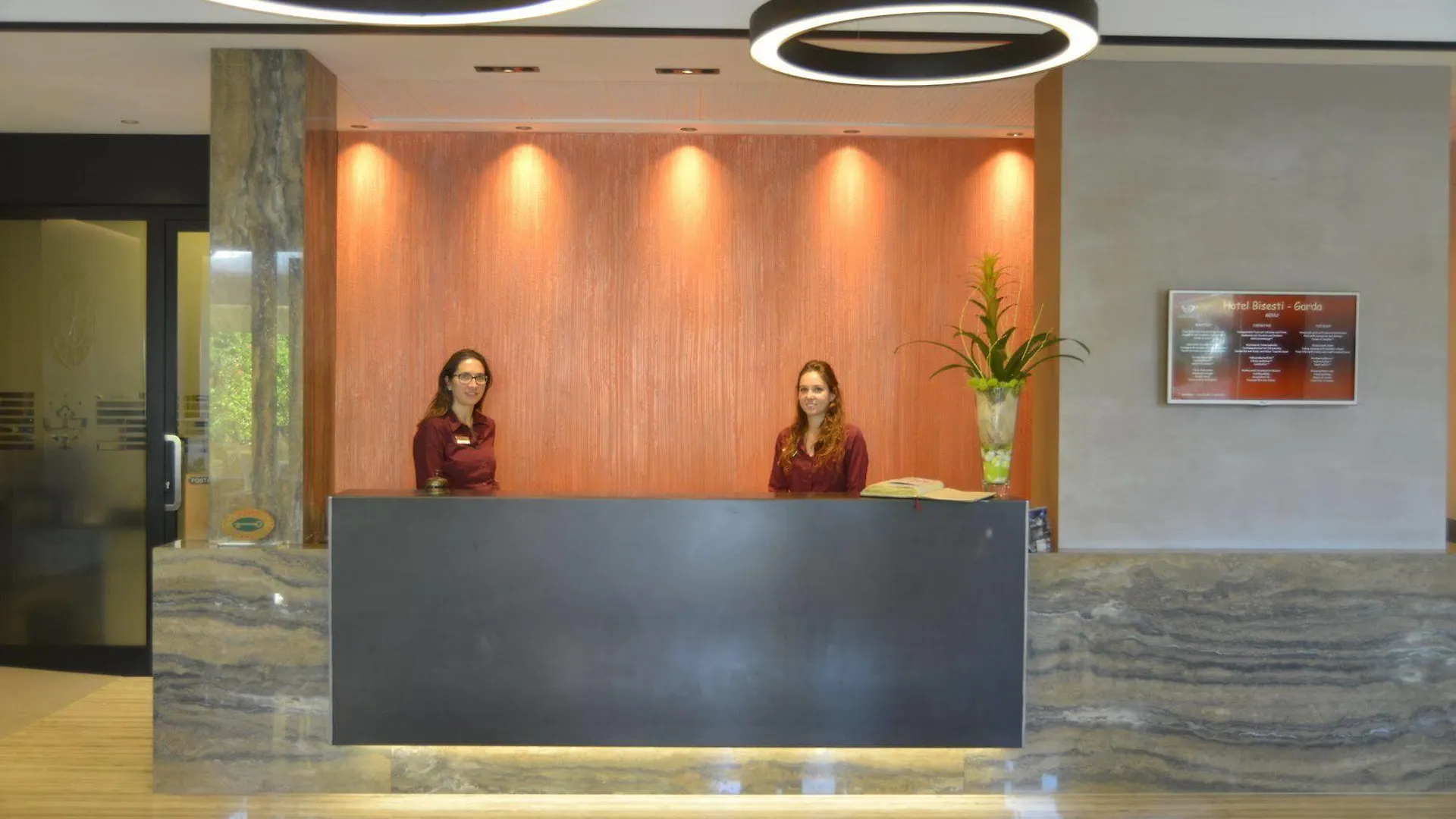Hotel Bisesti ***S Garda  Garda (Verona)
