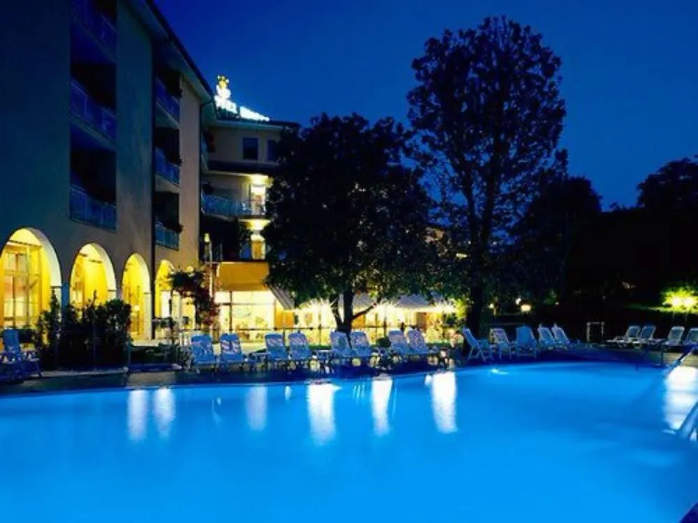 Hotel Bisesti ***S Garda   Garda (Verona)