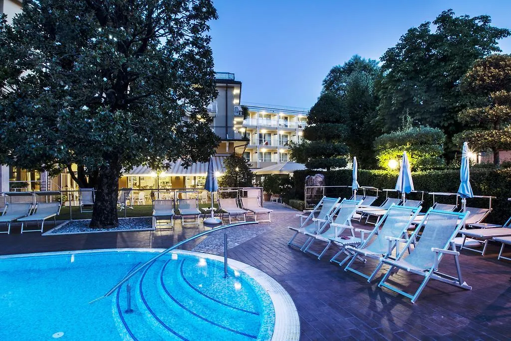 Hotel Bisesti ***S Garda