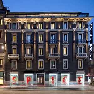 https://amadeus-milan.italymilanhotels.net