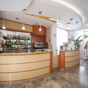 https://zurigo.riccione-hotels.org